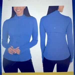 NWT Spyder Women's full zip Yoga Jacket, Back Ventilation, Thumbholes